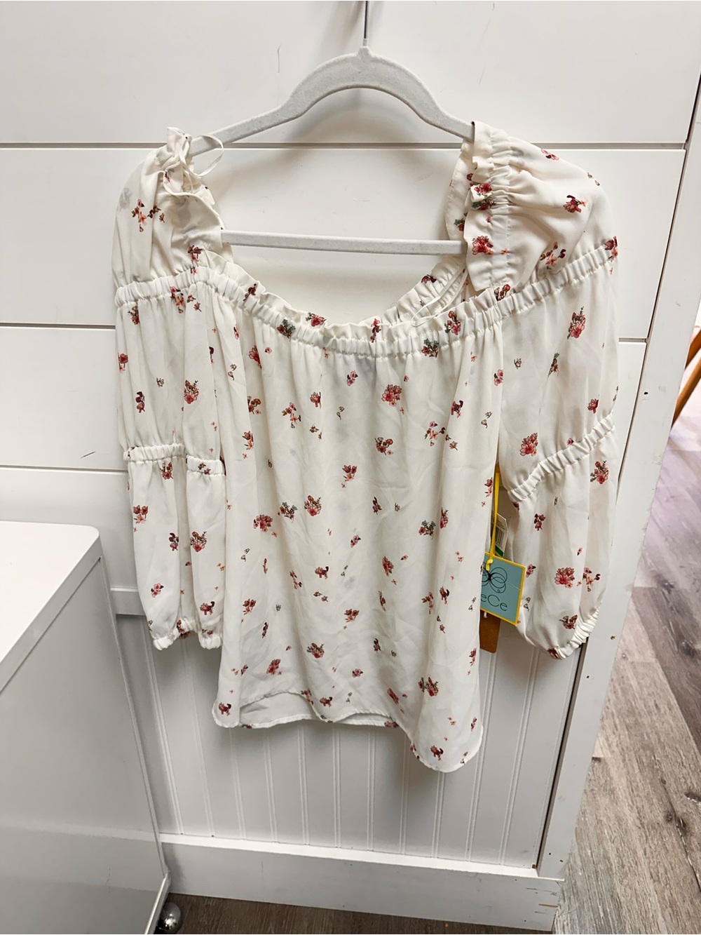 CeCe Cream Floral Square-Neck Puff Sleeve Blouse - Picture 2 of 7